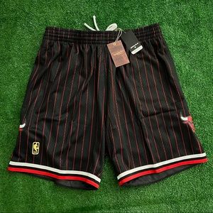 Chicago Bulls Mitchell & Ness Swingman Shorts